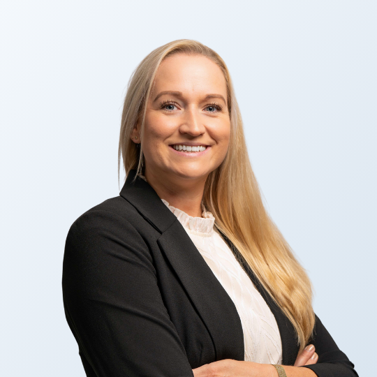 Portrait von Jasmin La Rocca, der Event Managerin bei MICE Portal.