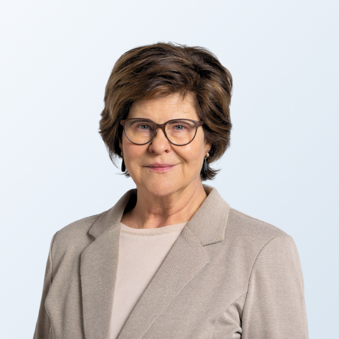 Portrait von Josephine von Brühl, der geschäftsführenden Gesellschafterin (CEO) und Bereichsleiterin Sales und Service bei MICE Portal.