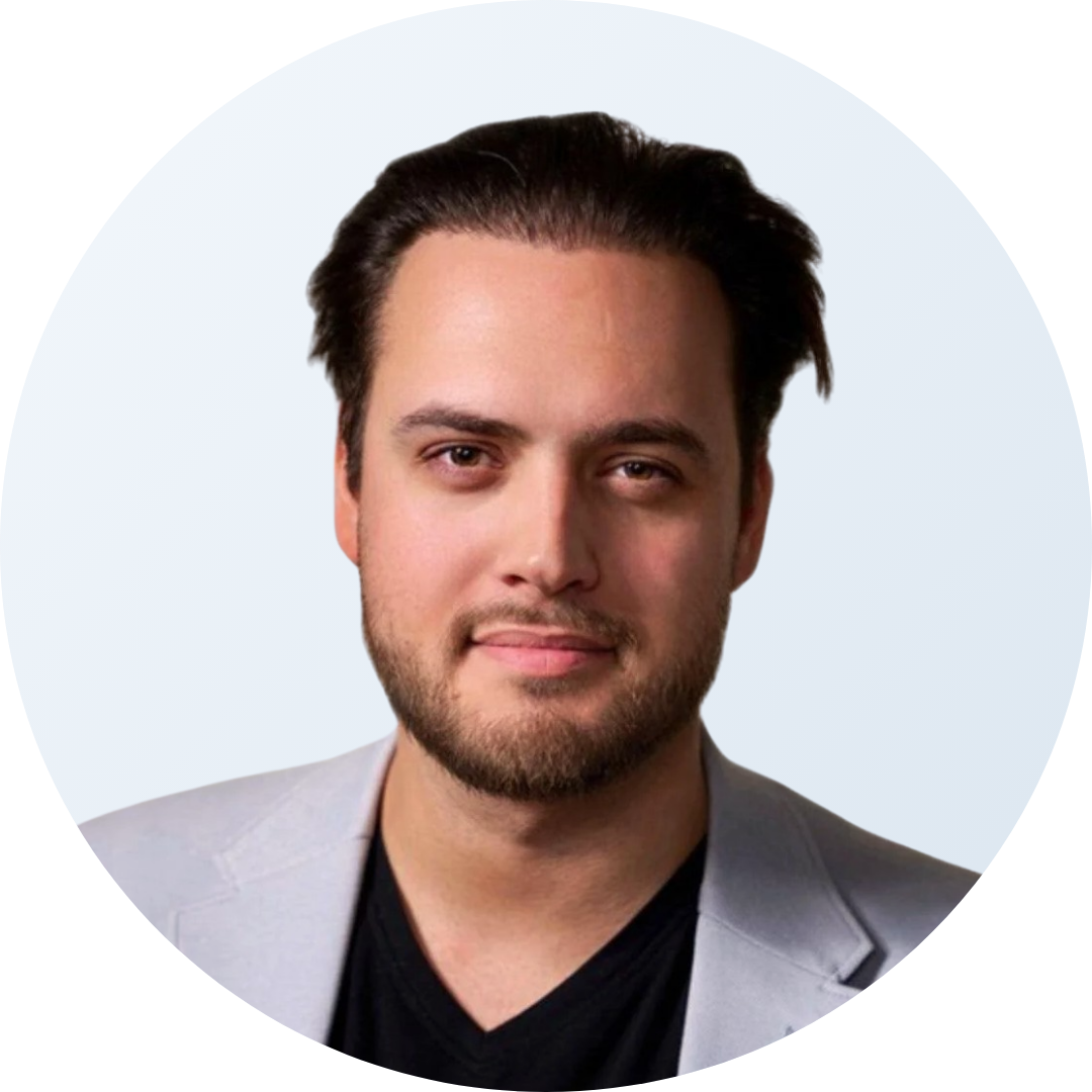 Portrait von Julius Koesling, dem Key Account Manager bei MICE Portal.