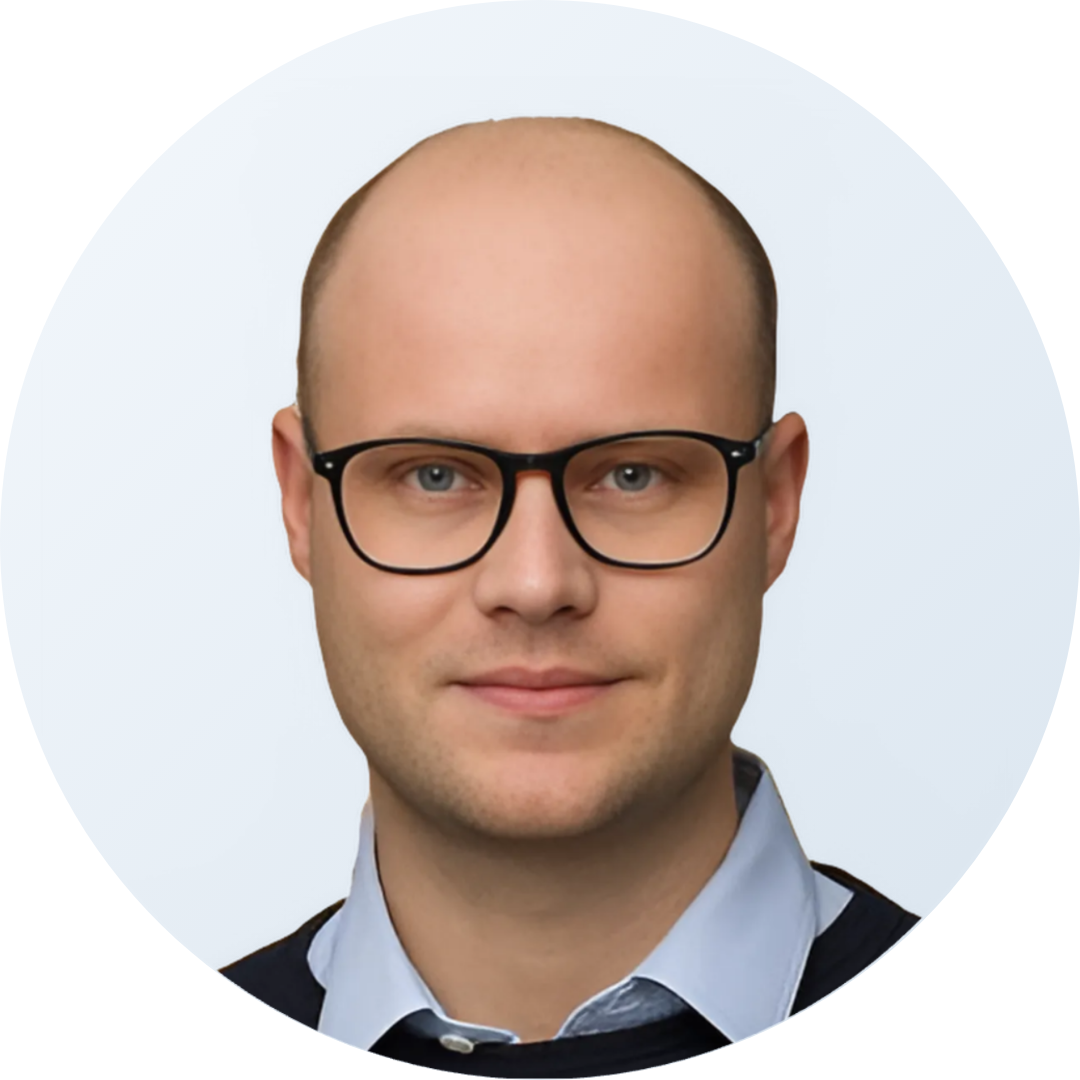 Portrait von Julius Koesling, dem Key Account Manager bei MICE Portal.